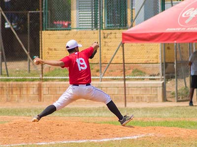 Warum die Leute gerne Baseball mützen tragen? 3 Verwendungen und 4 Vorteile