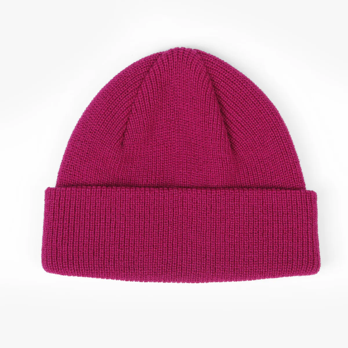 Viva_Magenta_beanie.webp